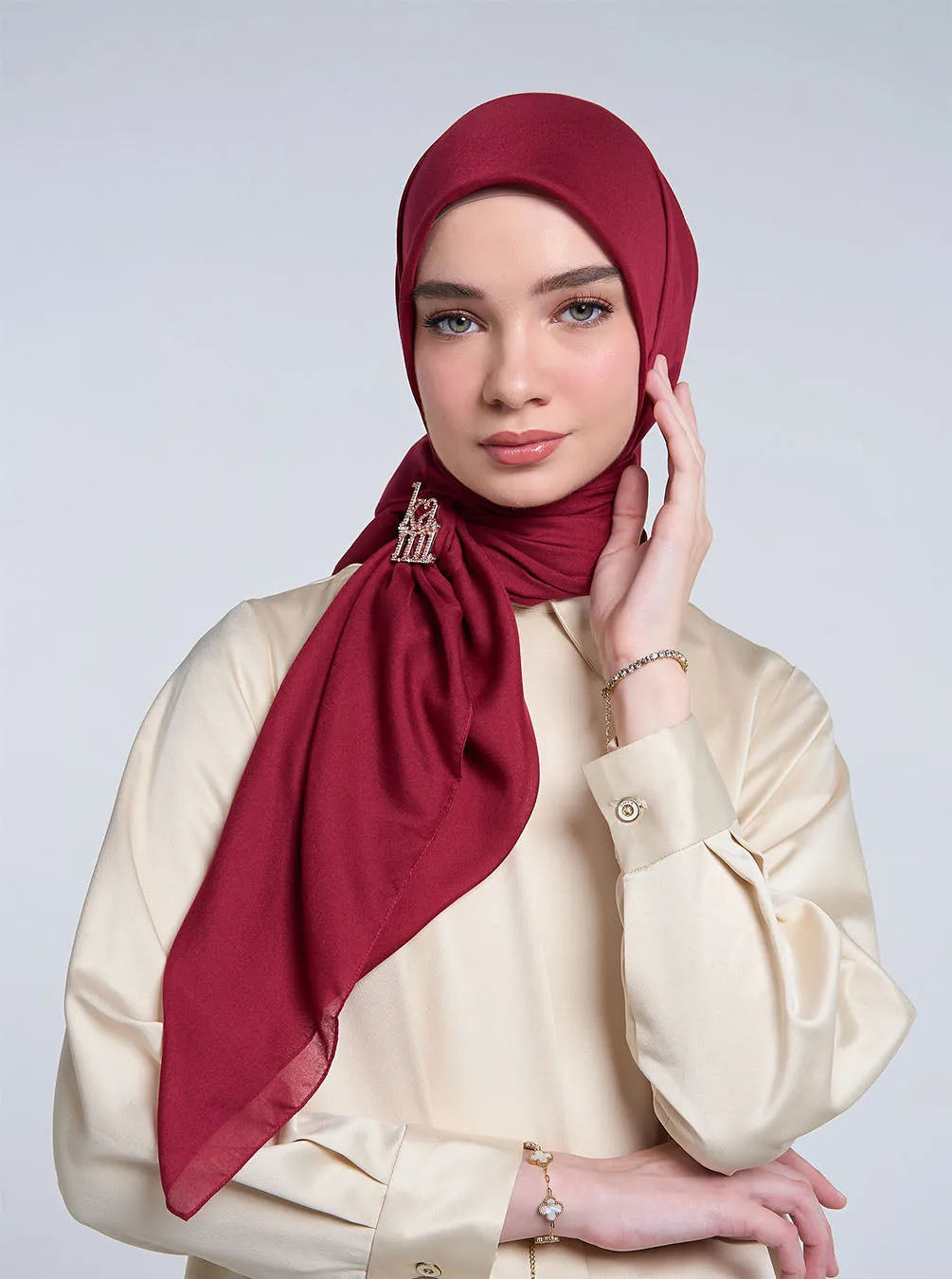 AIRY VOILE SCARF PLAIN RED CHERRY