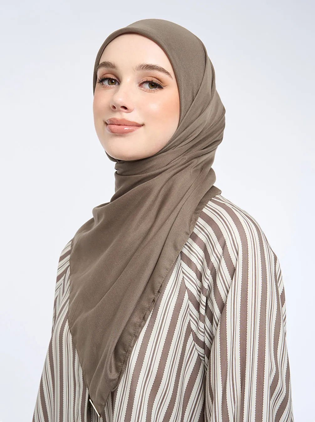 AIRY VOILE SCARF PLAIN WALNUT