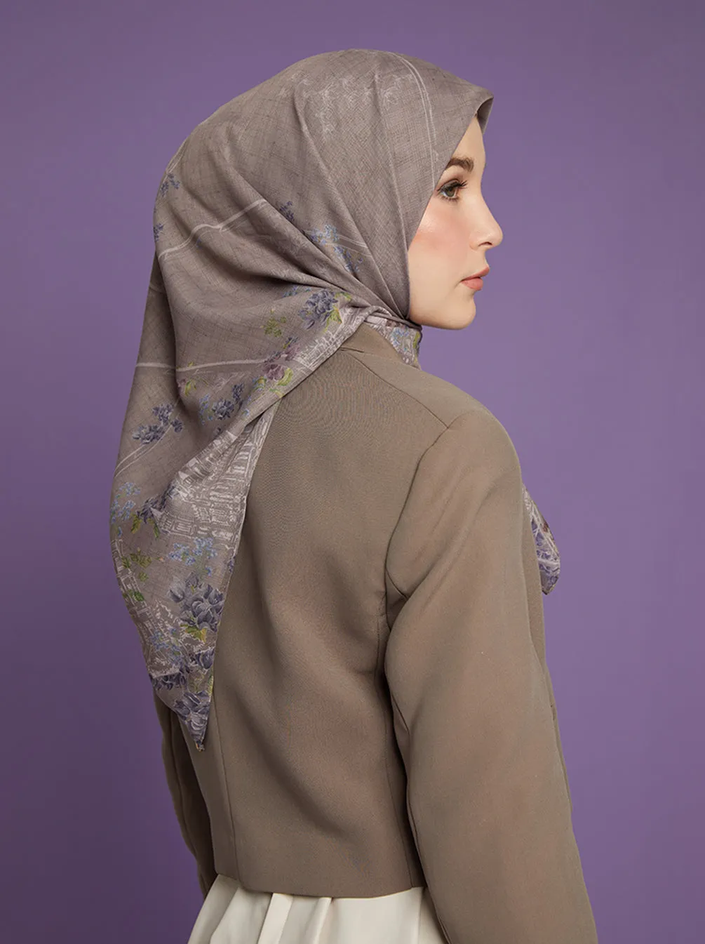 BUNDLING BAMED X ORVA LONDON SIGNATURE SCARF TRUFFLE