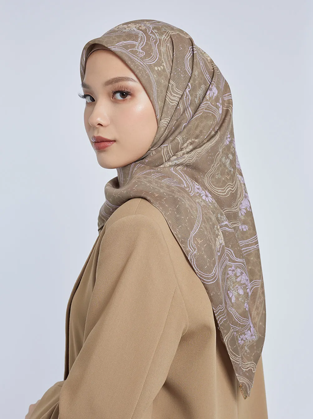 DANICA SIGNATURE SCARF WALNUT