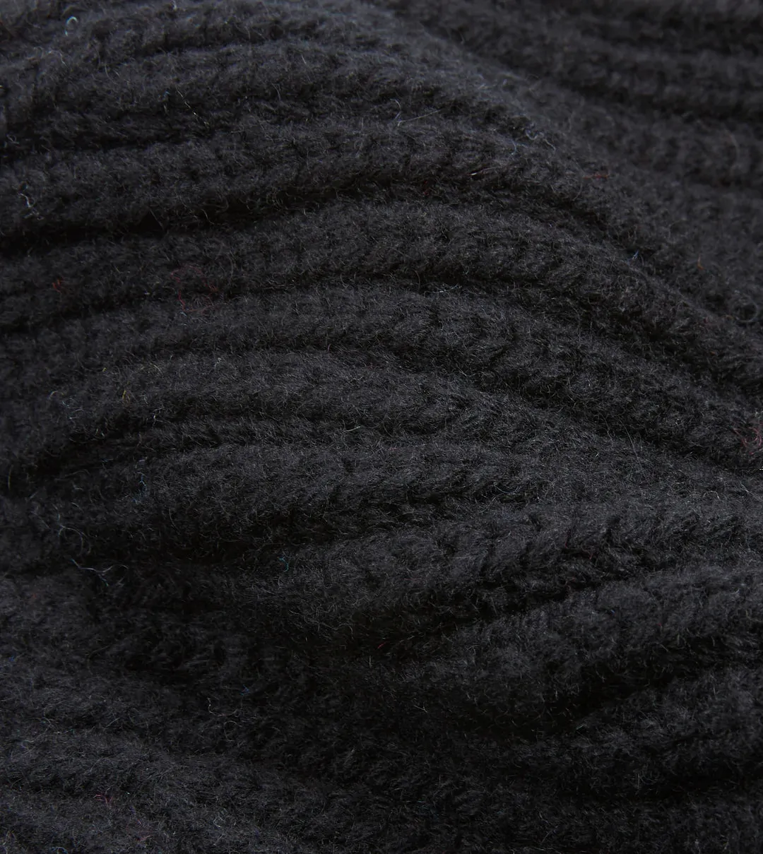 Drake's Cashmere Ribbed Knit Beanie / Black