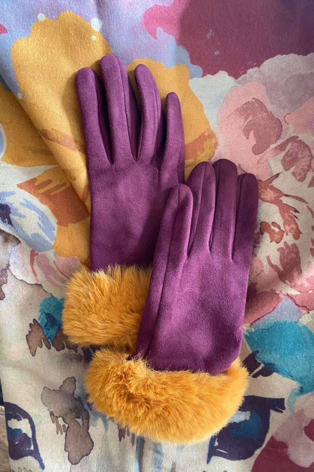 Faux Fur Trim Gloves