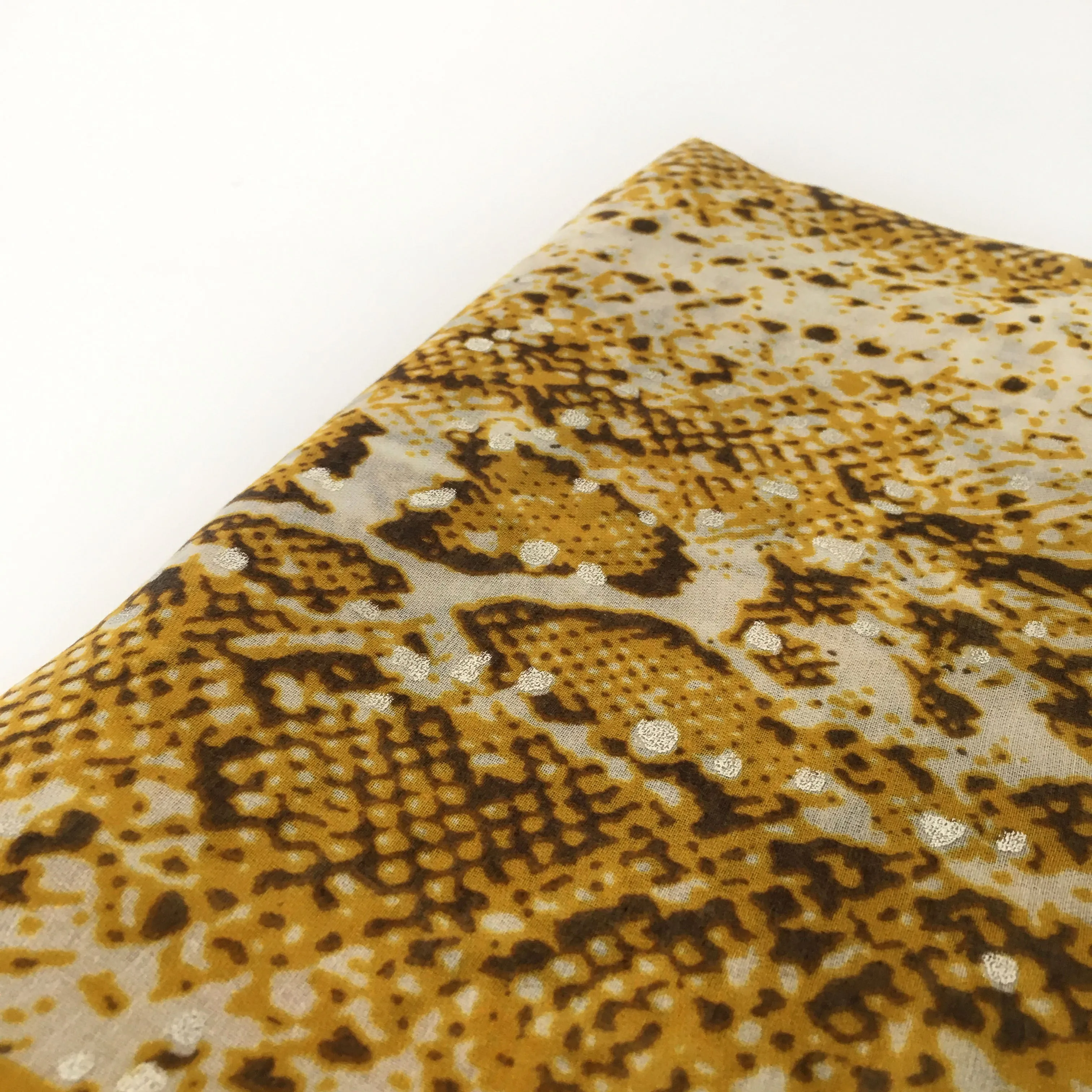 LARGE MUSTARD YELLOW SNAKESKIN PRINT SHAWL SCARF WITH METALLIC DETAILING