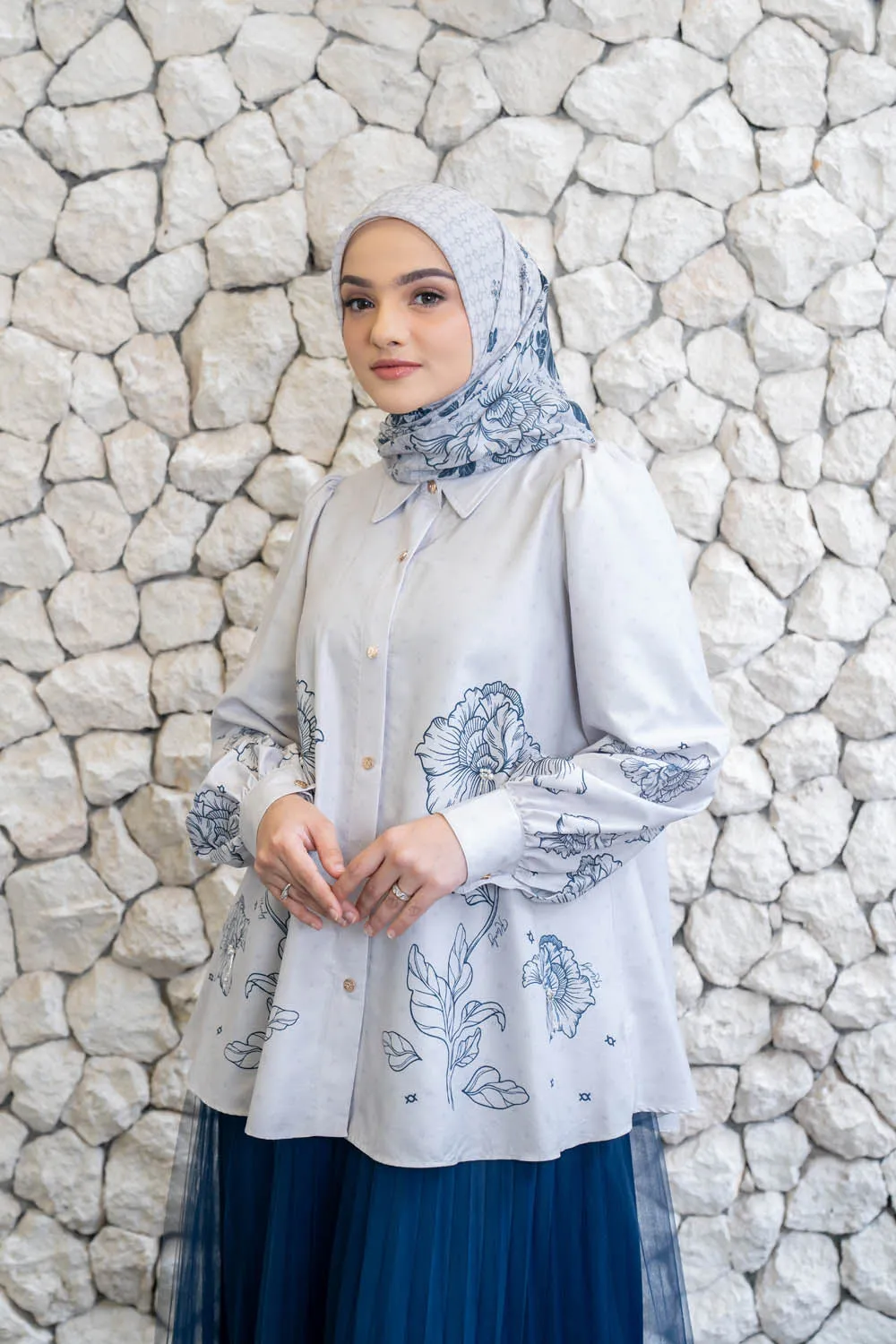 Leysha Shirt & Scarf Syar'i Set Cloudy White