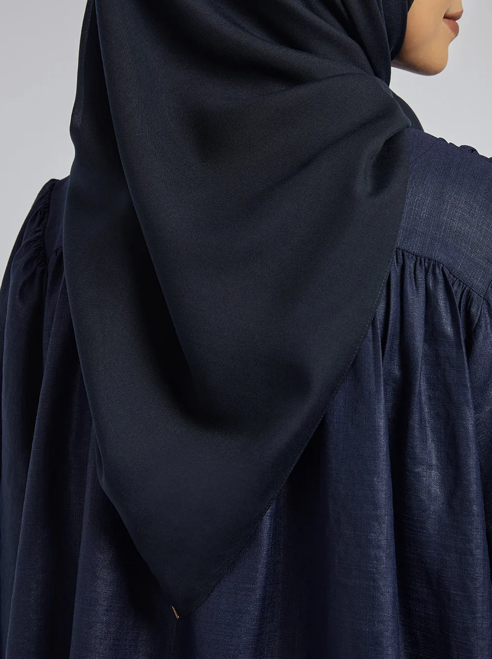 LIGHT VOILE SCARF PLAIN NAVY