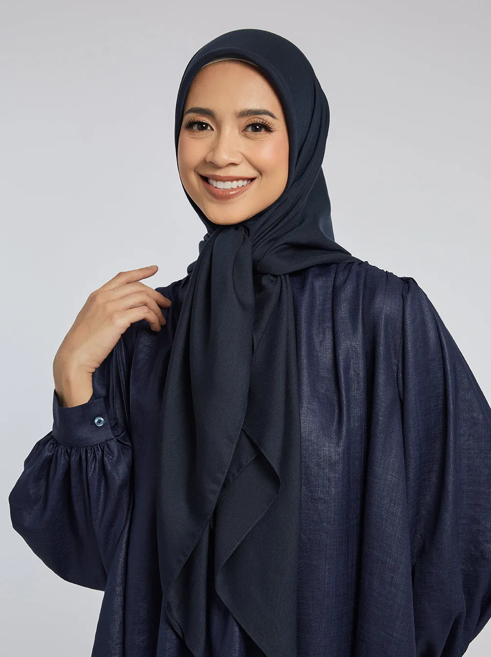 LIGHT VOILE SCARF PLAIN NAVY