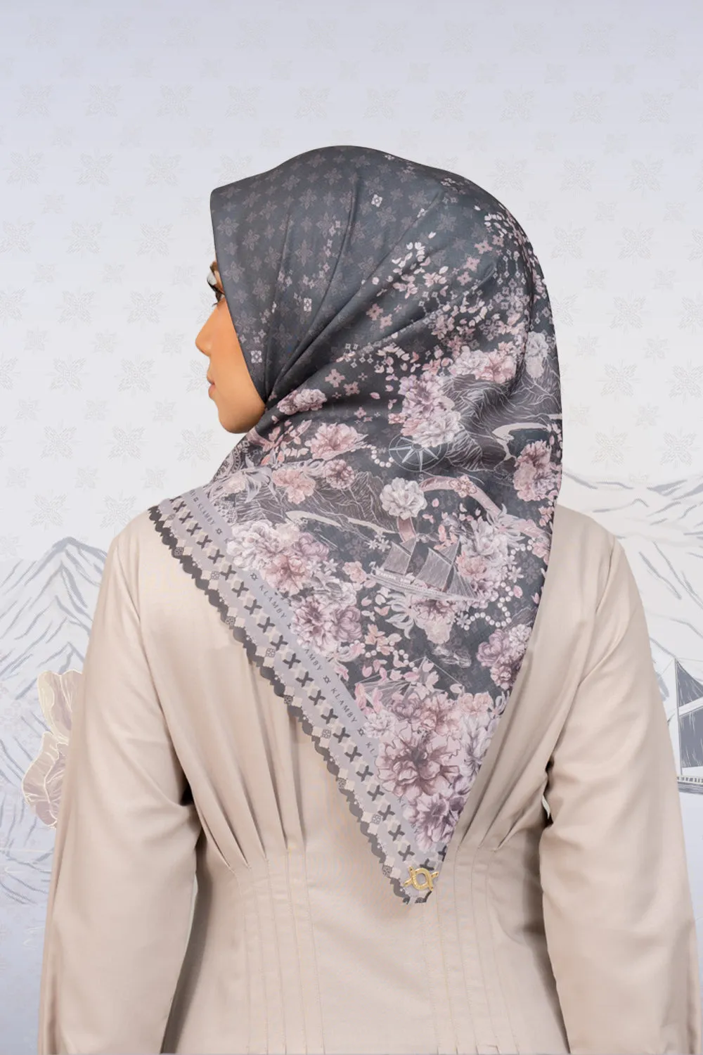 Meera Scarf Carbon Charcoal