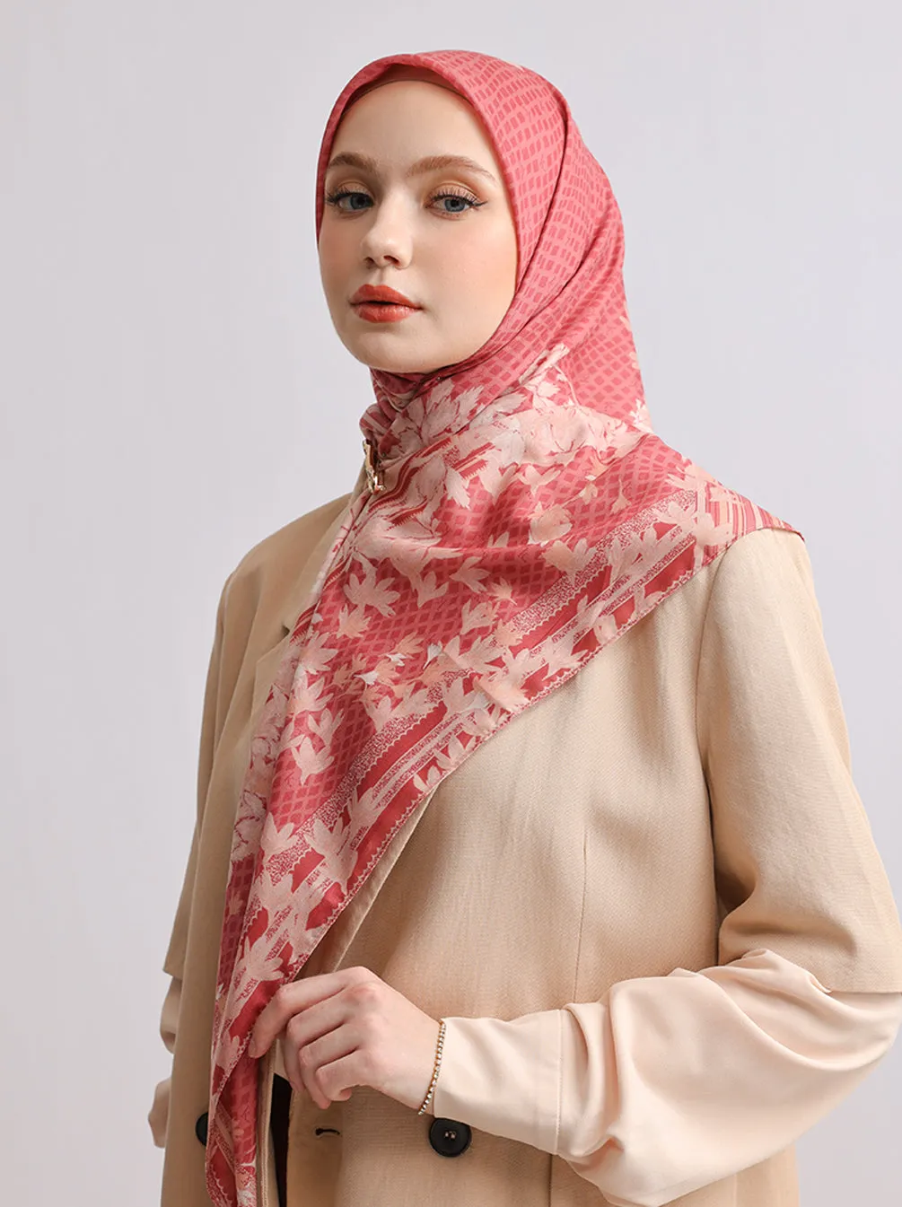 ORVA RAYA SIGNATURE SCARF BRICK DUST