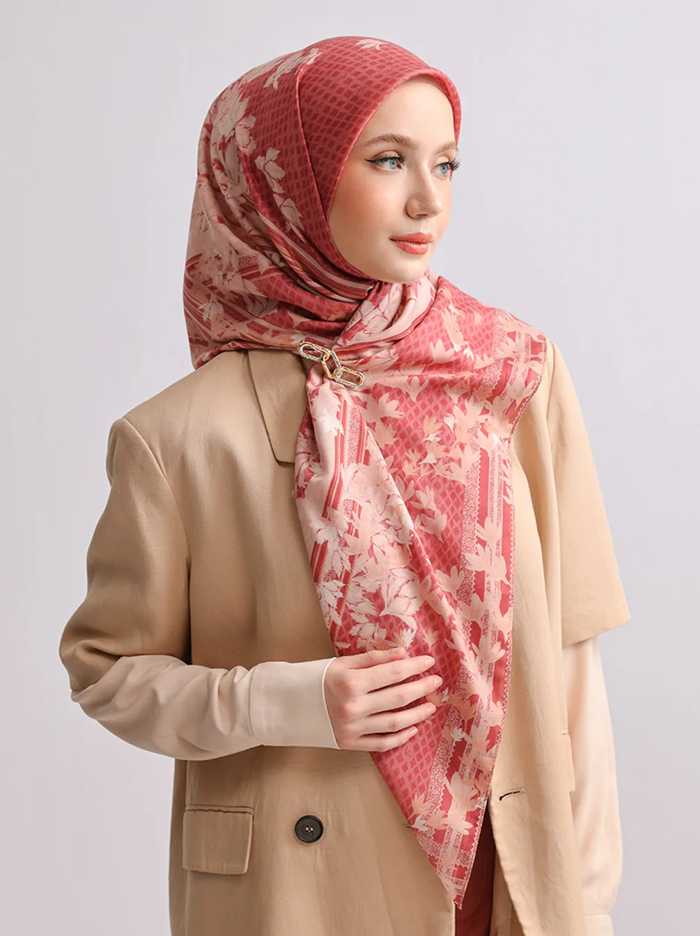 ORVA RAYA SIGNATURE SCARF BRICK DUST