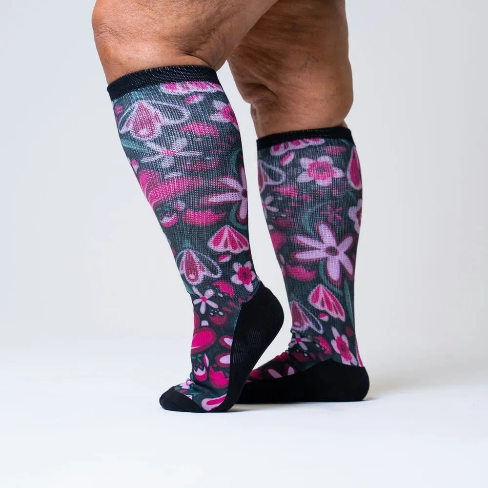 Purple Flora Non-Binding Diabetic Socks